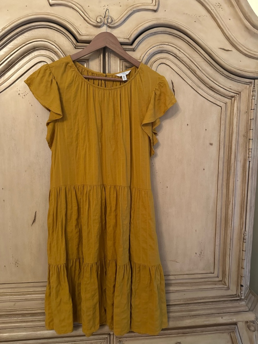 Time and Tru Mustard Yellow Tiered Flutter-Sleeve Dress (women’s xxl)